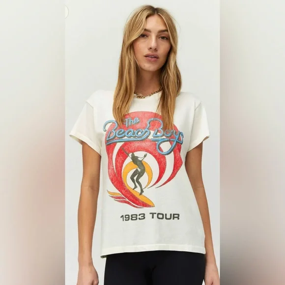 DAYDREAMER FREE PEOPLE BEACH BOYS GRAPHIC T FRONT AND BACK OS NWT - Picture 7 of 8